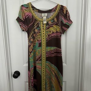 ICE Brand dress- brown with bright colors! Very Stretchy!